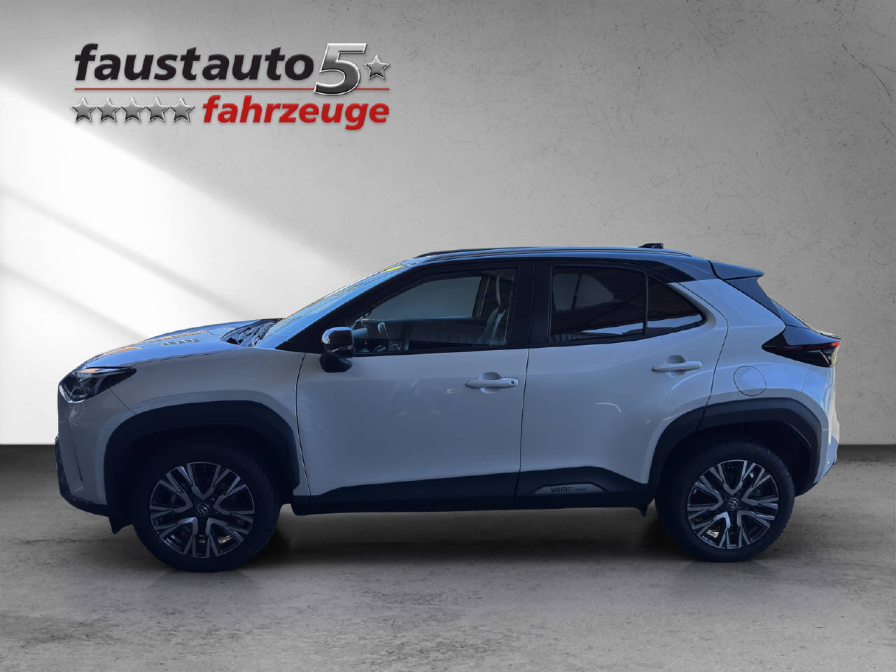 TOYOTA Yaris Cross 1.5 VVT-i HSD Adve, Hybride Intégral Essence/Électricité, Occasion / Utilisé, Automatique - 3