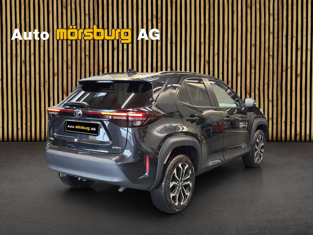 TOYOTA Yaris Cross 1.5 VVT-i HSD Trend, Full-Hybrid Petrol/Electric, Second hand / Used, Automatic - 3