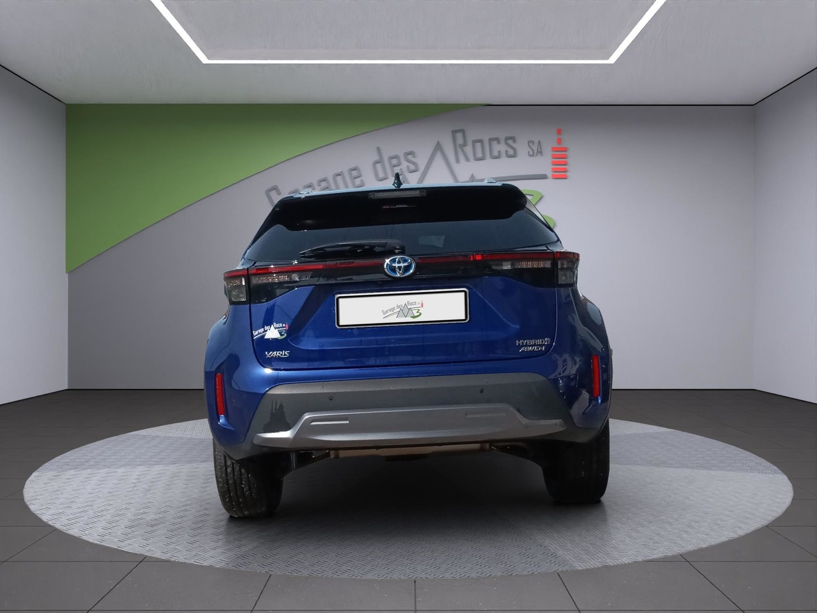 TOYOTA Yaris Cross 1.5 VVT-i HSD Adventure AWD-i, Voll-Hybrid Benzin/Elektro, Occasion / Gebraucht, Automatik - 6