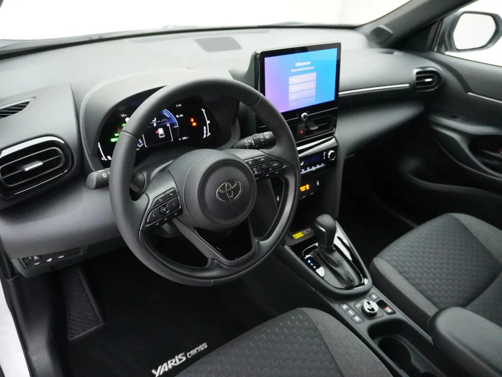 TOYOTA Yaris Cross 1.5 VVT-i HSD Trend AWD-i, Voll-Hybrid Benzin/Elektro, Occasion / Gebraucht, Automatik - 3