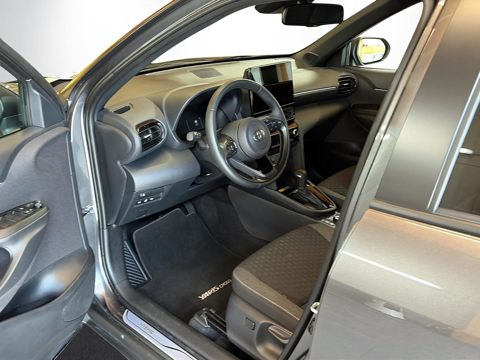 TOYOTA Yaris Cross 1.5 VVT-i HSD Trend AWD-i, Hybride Integrale Benzina/Elettrica, Occasioni / Usate, Automatico - 7