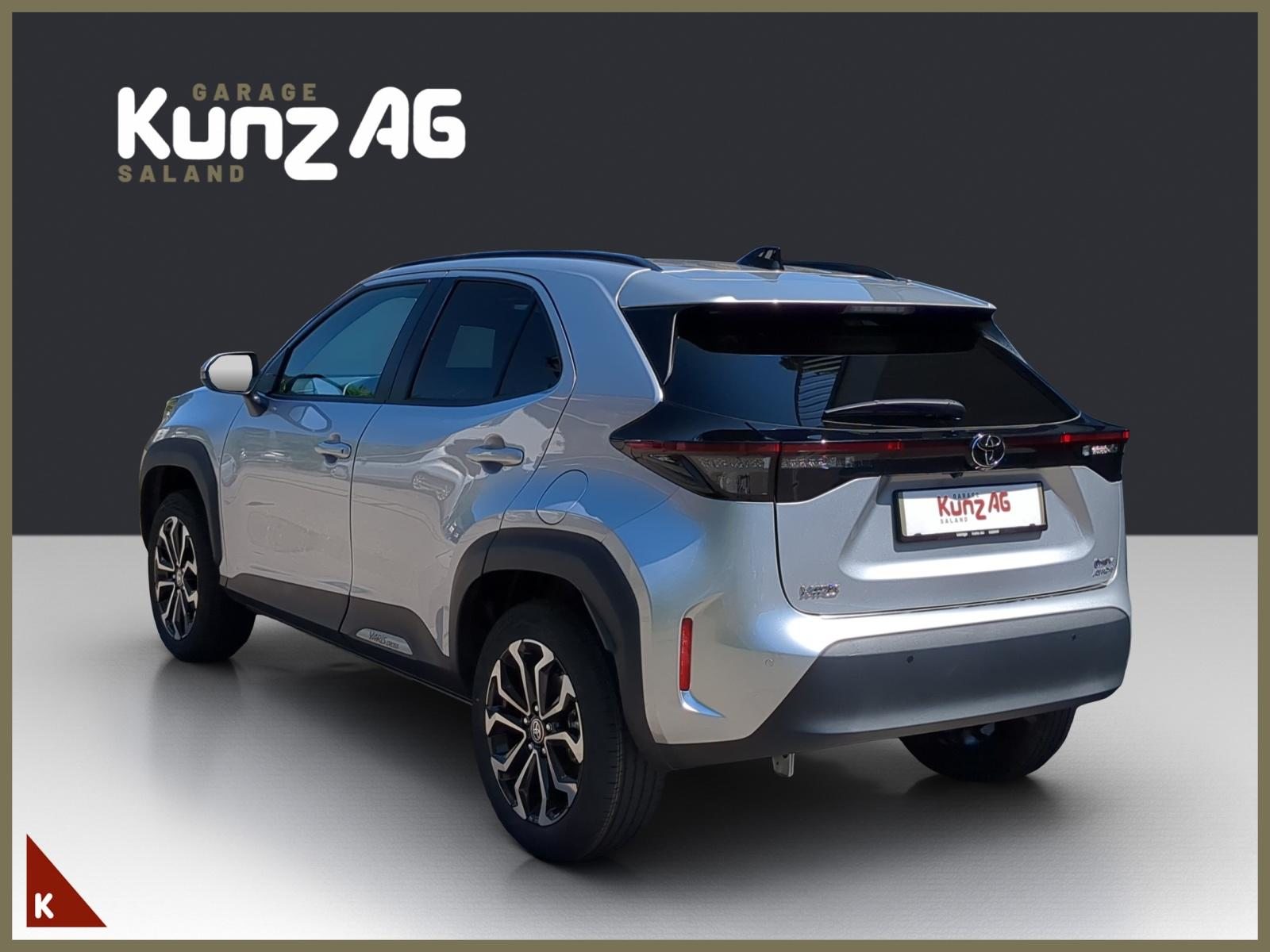 TOYOTA Yaris Cross 1.5 VVT-i HSD Trend AWD-i, Voll-Hybrid Benzin/Elektro, Occasion / Gebraucht, Automatik - 3