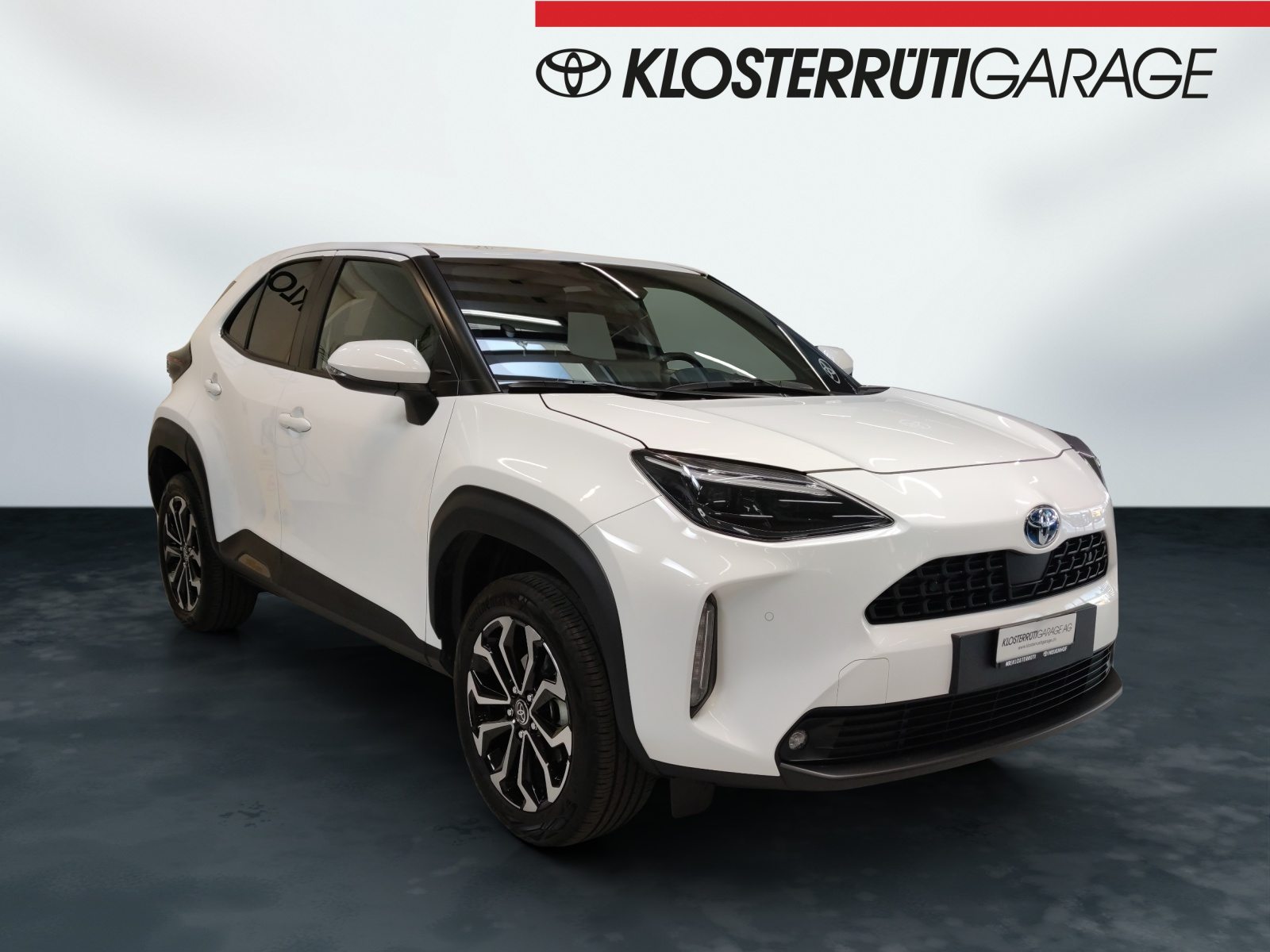 TOYOTA Yaris Cross 1.5 VVT-i HSD Trend AWD-i, Hybride Intégral Essence/Électricité, Occasion / Utilisé, Automatique - 2