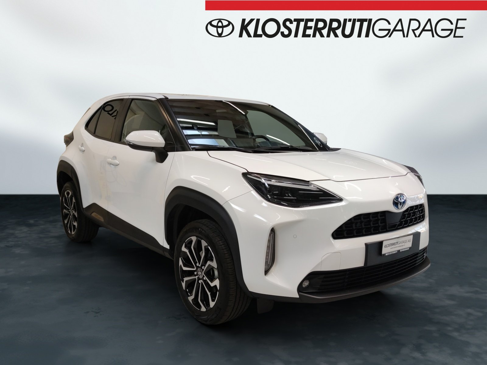 TOYOTA Yaris Cross 1.5 VVT-i HSD Trend AWD-i, Hybride Intégral Essence/Électricité, Occasion / Utilisé, Automatique - 2