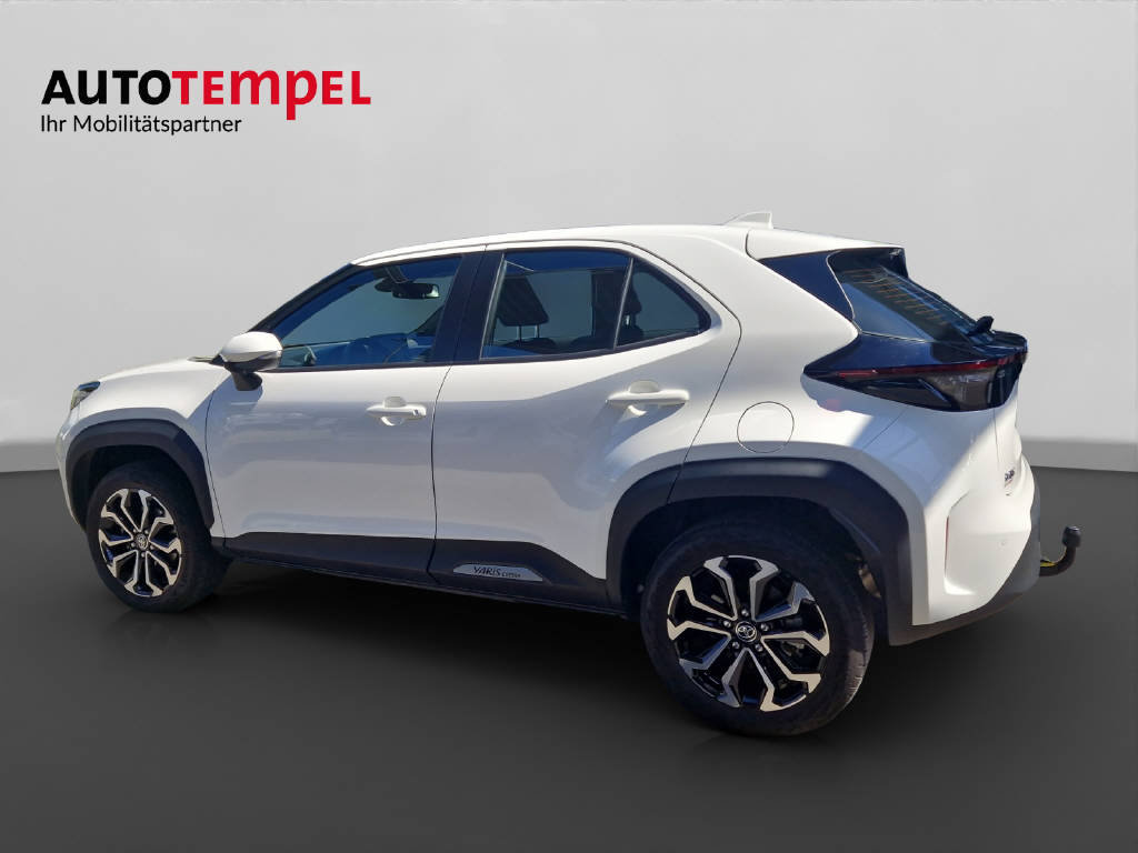 TOYOTA Yaris Cross 1.5 VVT-i HSD Tren 45496/069, Full-Hybrid Petrol/Electric, Second hand / Used, Automatic - 3