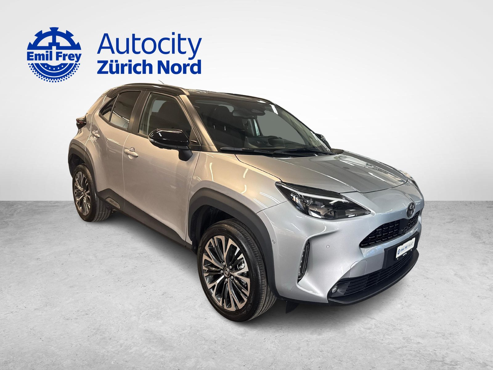 TOYOTA Yaris Cross 1.5 VVT-i HSD Premium AWD-i, Full-Hybrid Petrol/Electric, Second hand / Used, Automatic - 7