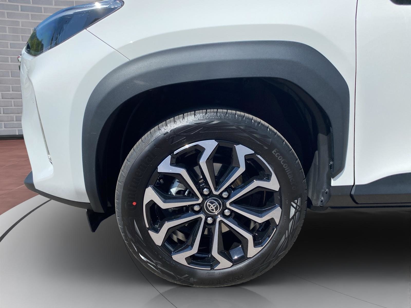 TOYOTA Yaris Cross 1.5 VVT-i HSD Trend AWD-i, Full-Hybrid Petrol/Electric, Second hand / Used, Automatic - 7