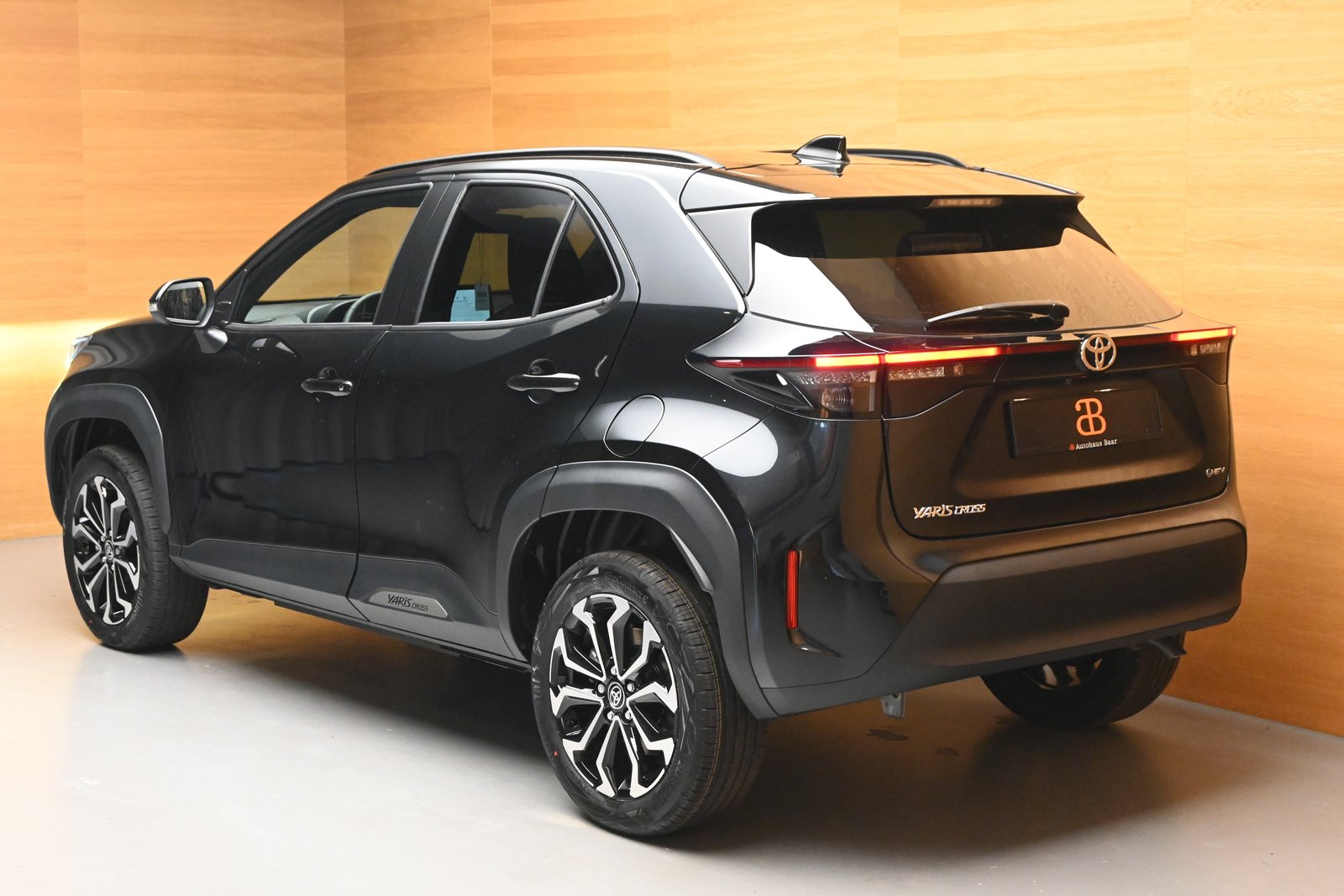 TOYOTA Yaris Cross 1.5 HEV Style, Hybride Integrale Benzina/Elettrica, Occasioni / Usate, Automatico - 5