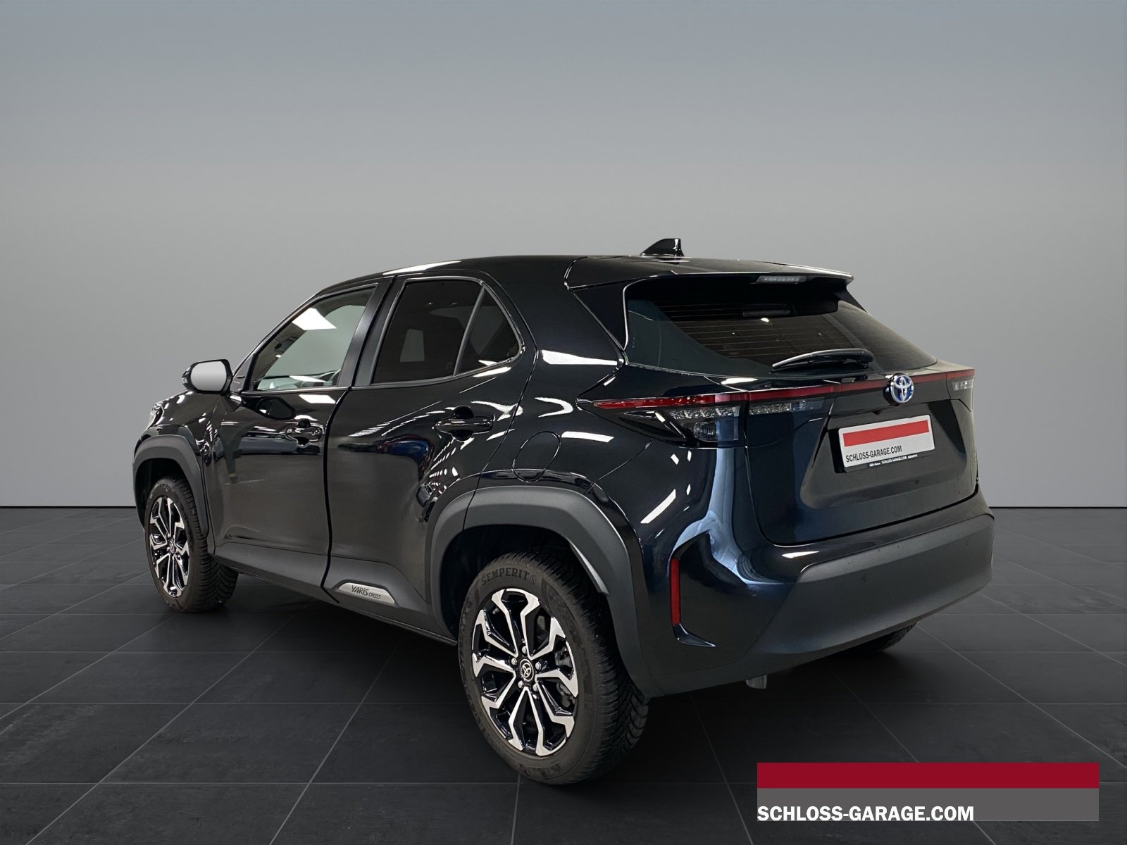 TOYOTA YARIS Cross 1.5 Trend HSD, Mild-Hybrid Benzin/Elektro, Occasion / Gebraucht, Automatik - 4