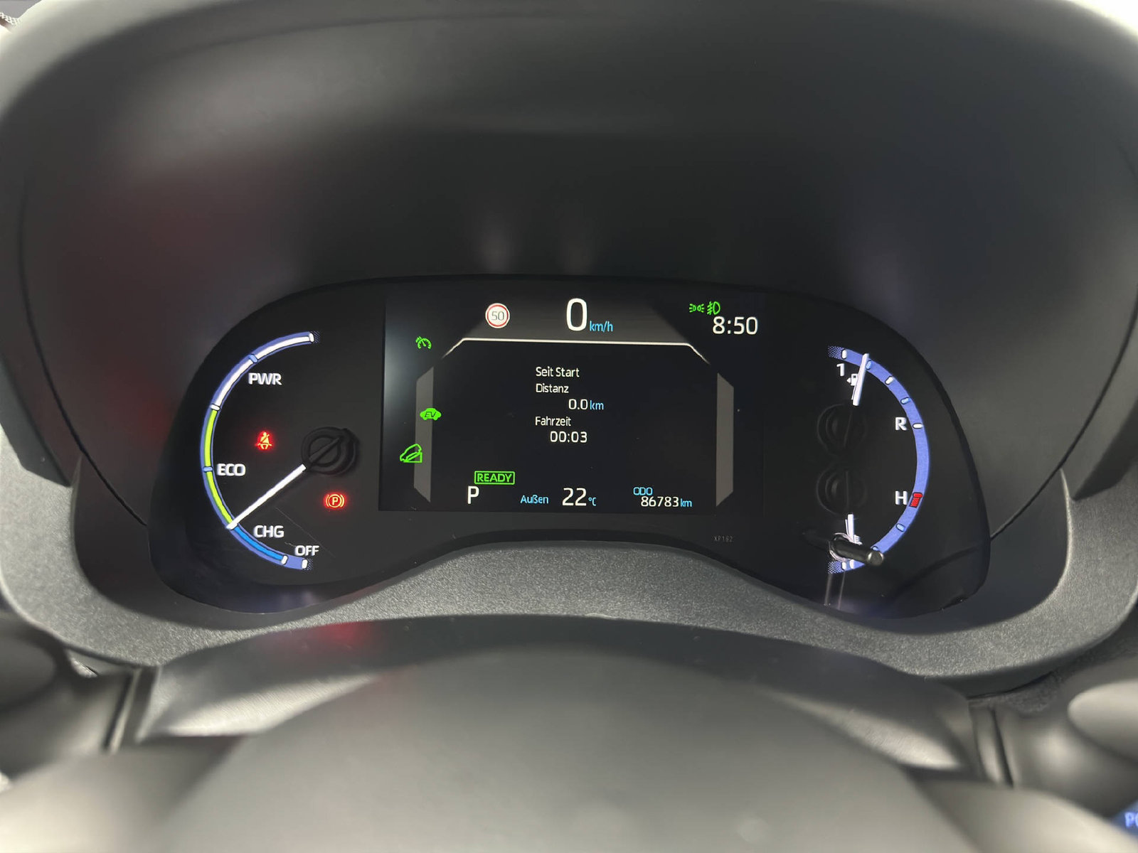 TOYOTA Yaris Cross 1.5 VVT-i HSD Trend AWD-i, Voll-Hybrid Benzin/Elektro, Occasion / Gebraucht, Automatik - 7