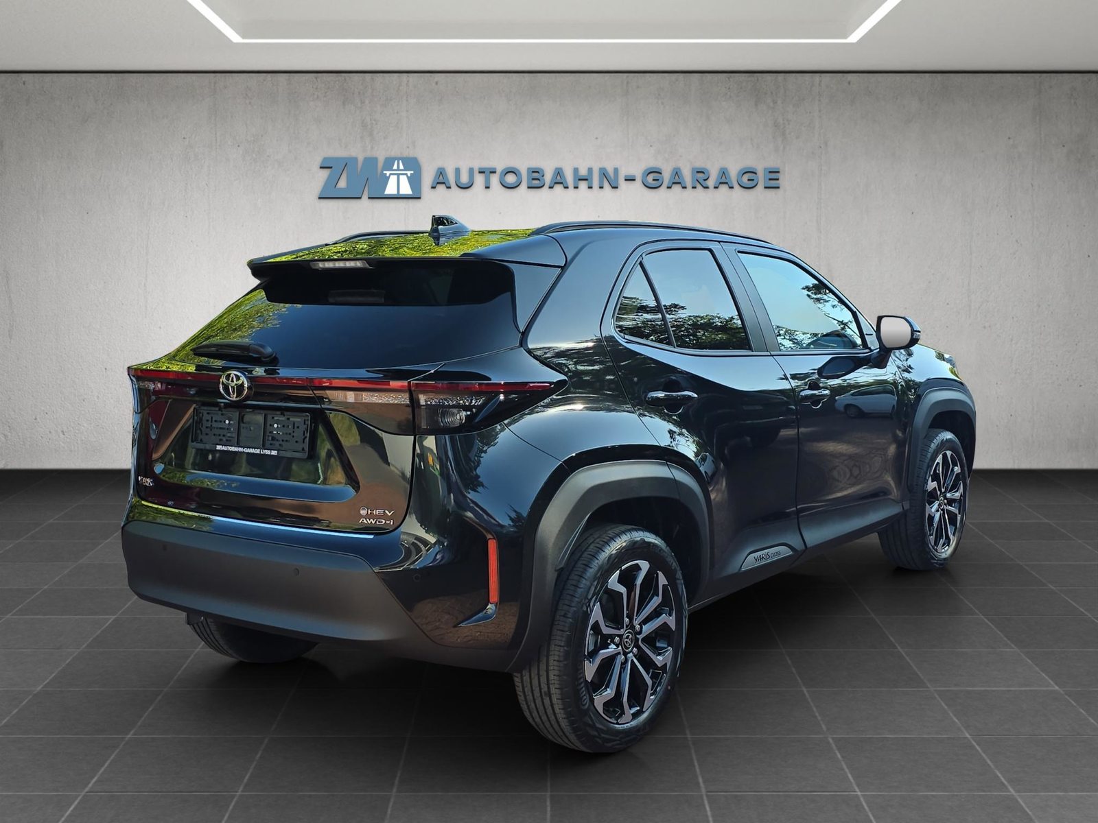 TOYOTA Yaris Cross 1.5 VVT-i HSD Trend AWD-i, Hybride Integrale Benzina/Elettrica, Occasioni / Usate, Automatico - 5