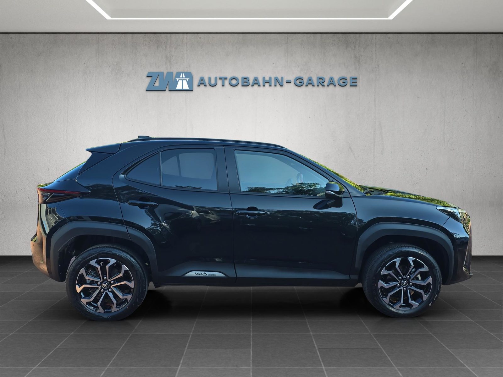 TOYOTA Yaris Cross 1.5 VVT-i HSD Trend AWD-i, Hybride Integrale Benzina/Elettrica, Occasioni / Usate, Automatico - 6