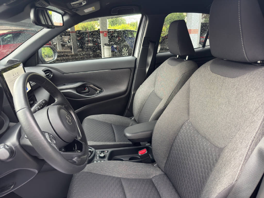 TOYOTA Yaris Cross 1.5 VVT-i HSD Trend AWD-i, Full-Hybrid Petrol/Electric, Second hand / Used, Automatic - 7