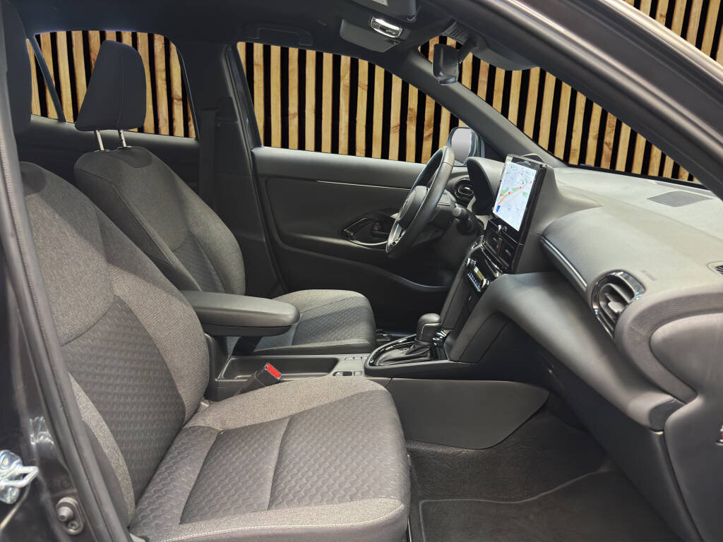 TOYOTA Yaris Cross 1.5 VVT-i HSD Trend, Voll-Hybrid Benzin/Elektro, Occasion / Gebraucht, Automatik - 5