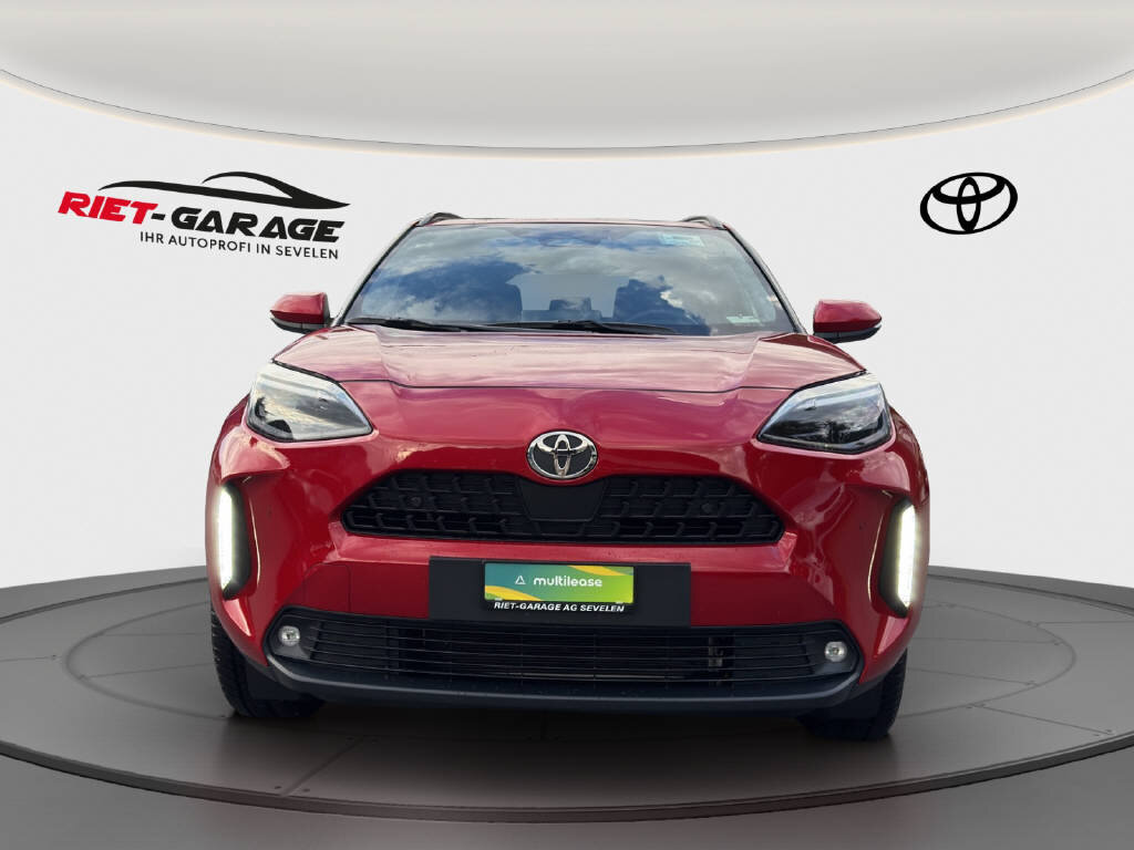TOYOTA Yaris Cross 1.5 VVT-i HSD Trend AWD-i, Hybride Intégral Essence/Électricité, Occasion / Utilisé, Automatique - 2