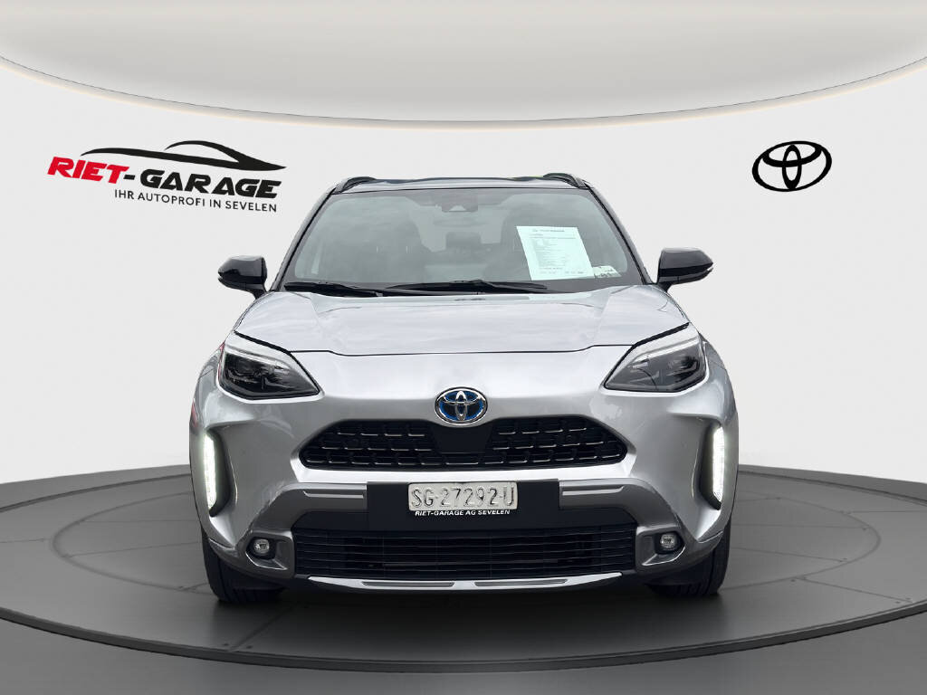 TOYOTA Yaris Cross 1.5 VVT-i HSD Adventure AWD-i, Hybride Intégral Essence/Électricité, Occasion / Utilisé, Automatique - 2