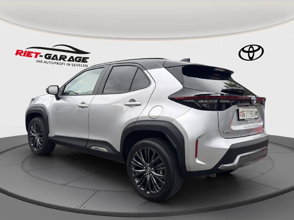 TOYOTA Yaris Cross 1.5 VVT-i HSD Adventure AWD-i, Hybride Intégral Essence/Électricité, Occasion / Utilisé, Automatique - 3