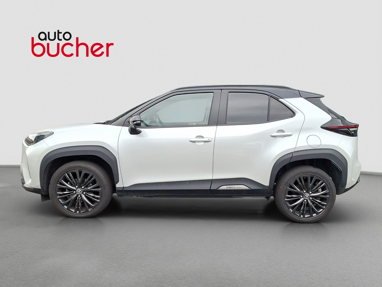 TOYOTA Yaris Cross 1.5 VVT-i HSD Adventure AWD-i, Voll-Hybrid Benzin/Elektro, Occasion / Gebraucht, Automatik - 4