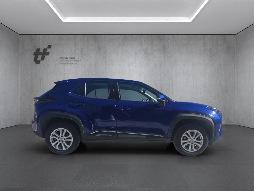 TOYOTA YARIS CROSS 1.5 VVT-i HSD Adventure AWD-i, Full-Hybrid Petrol/Electric, Second hand / Used, Automatic - 7