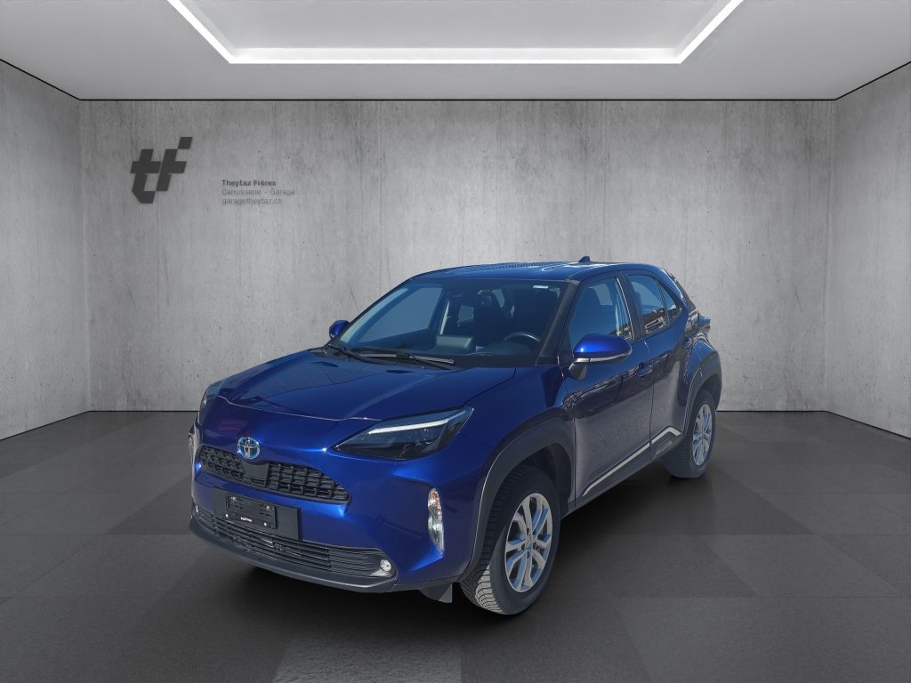 TOYOTA YARIS CROSS 1.5 VVT-i HSD Adventure AWD-i, Full-Hybrid Petrol/Electric, Second hand / Used, Automatic - 2