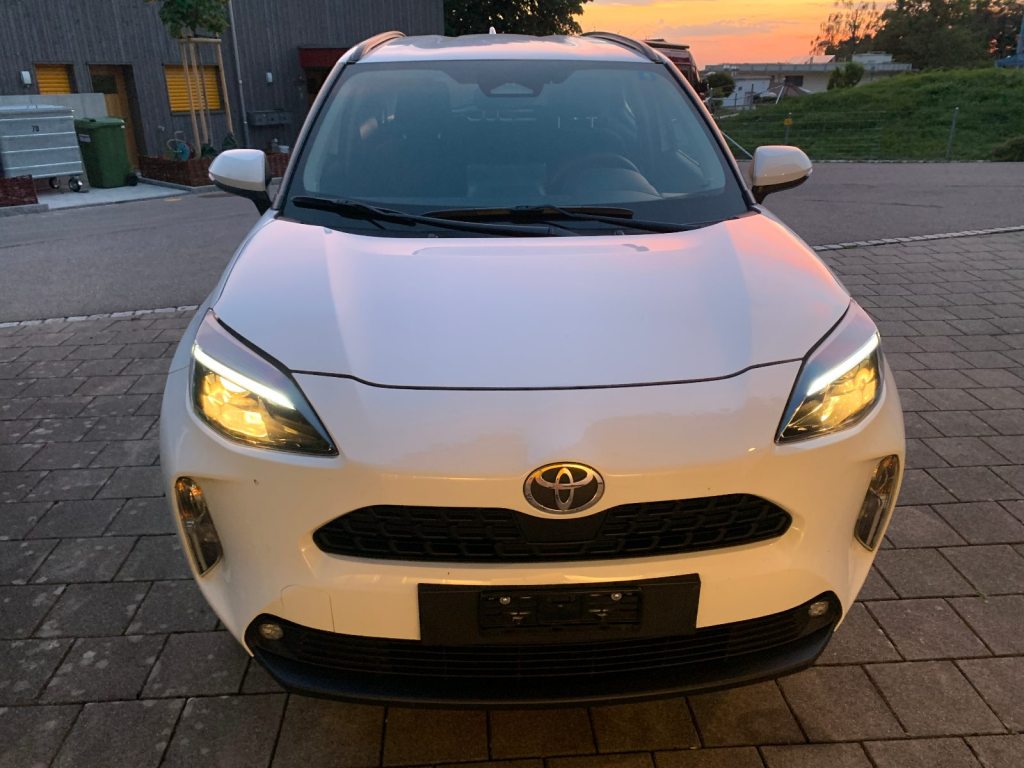TOYOTA YARIS CROSS 1.5 VVT-i HSD Comfort, Full-Hybrid Petrol/Electric, Second hand / Used, Automatic - 4
