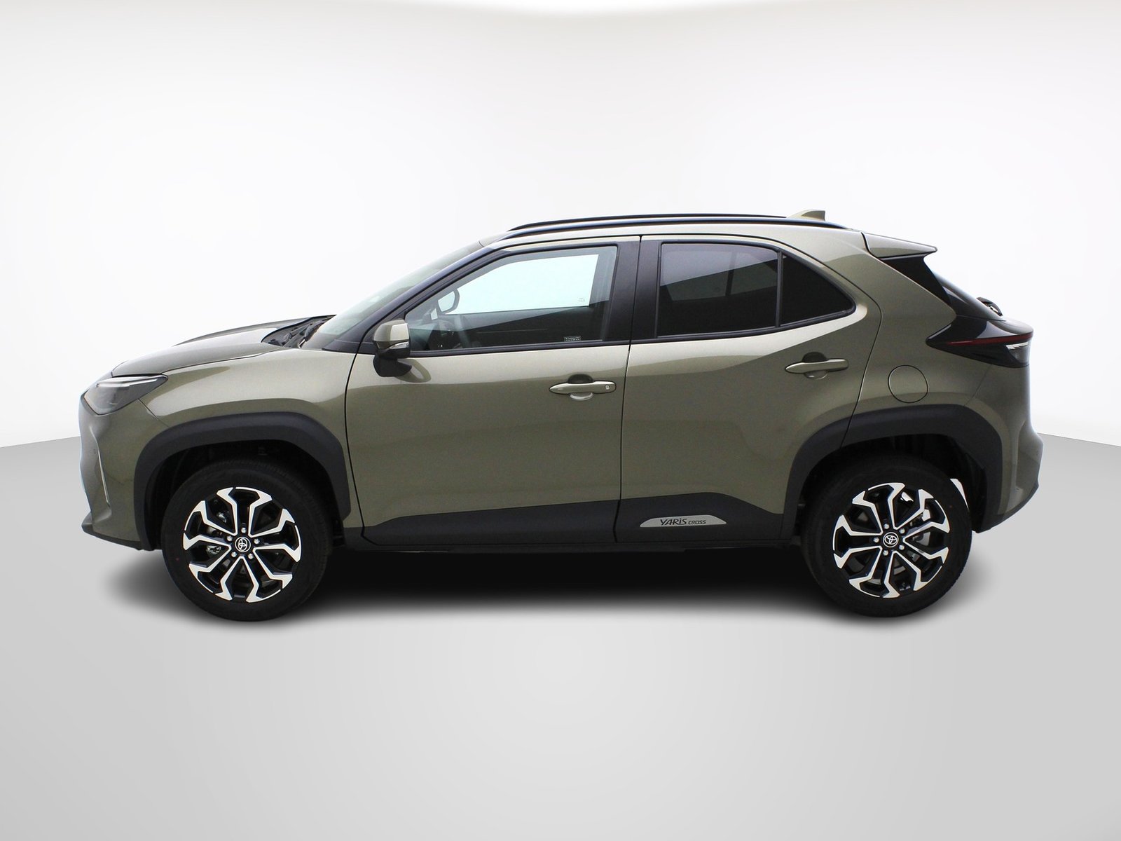TOYOTA Yaris Cross 1.5 VVT-i HSD Trend AWD-i ** 4x4 ** inkl., Voll-Hybrid Benzin/Elektro, Vorführwagen, Automatik - 2