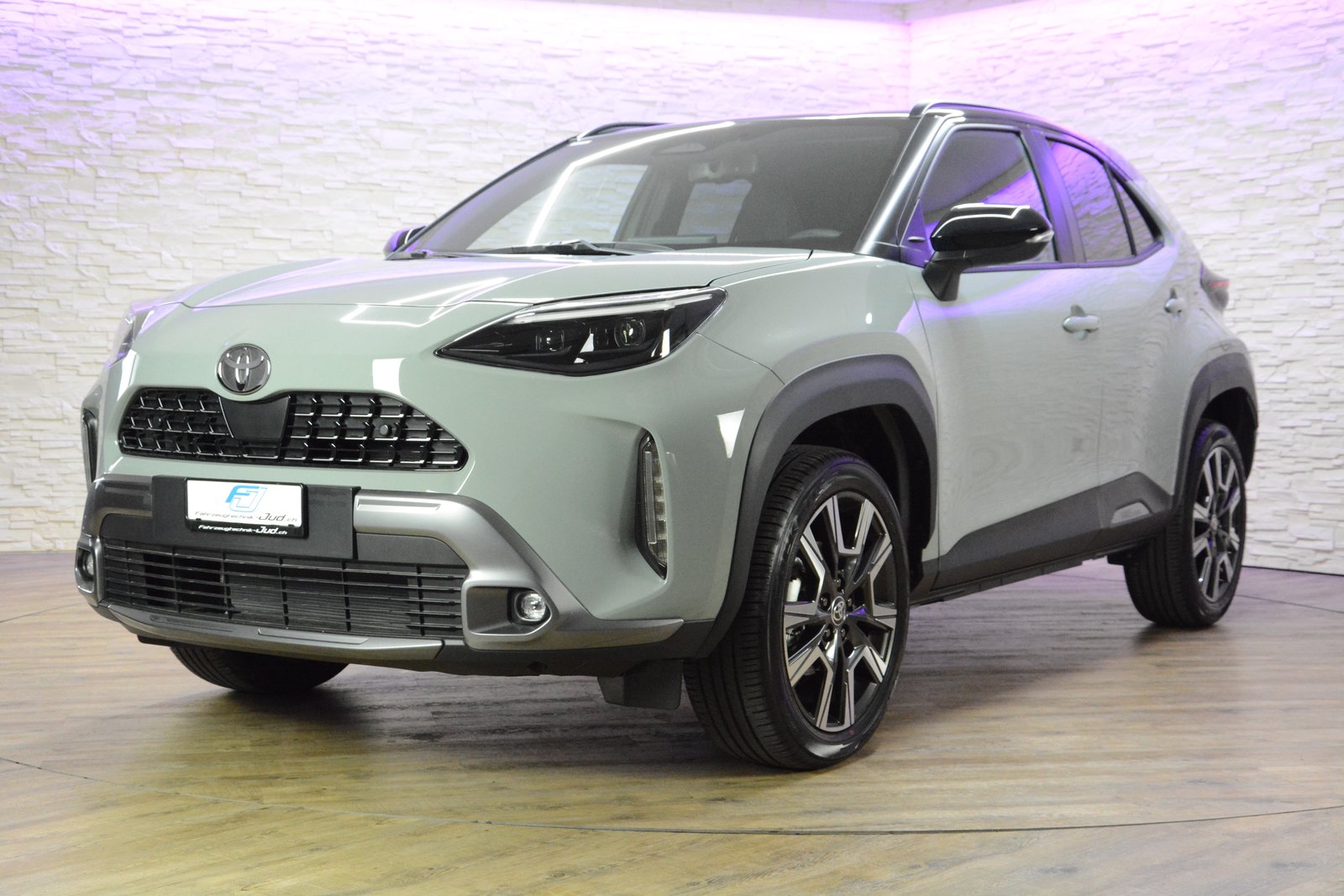 TOYOTA Yaris Cross 1.5 VVT-i HSD Premium AWD-i