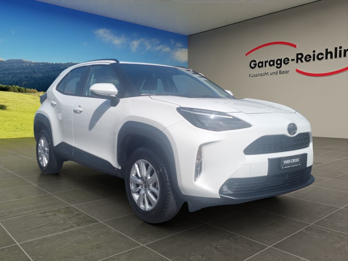 TOYOTA Yaris Cross 1.5 VVT-i HSD Comfort, Hybride Intégral Essence/Électricité, Occasion / Utilisé, Automatique - 7