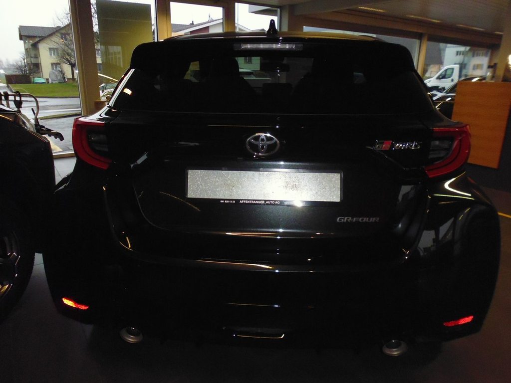 TOYOTA Yaris 1.6 GR Sport CIRCUIT-PACK, Benzin, Neuwagen, Handschaltung - 4