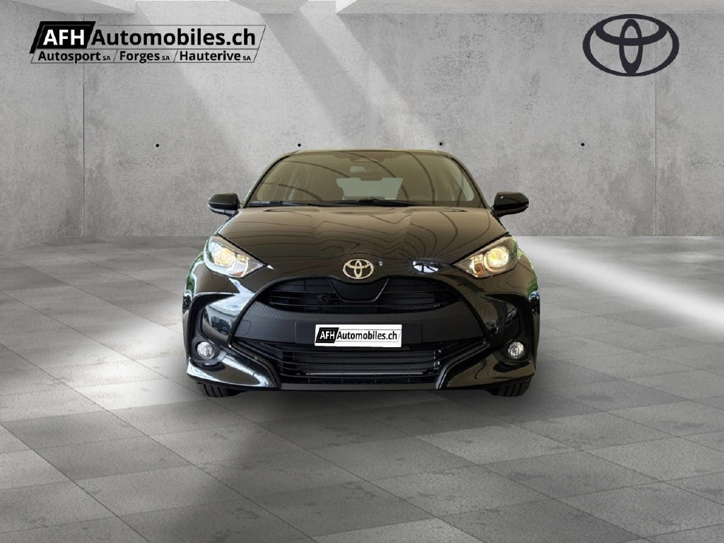 TOYOTA Yaris 1.5 VVT-i HSD Comfort 47234