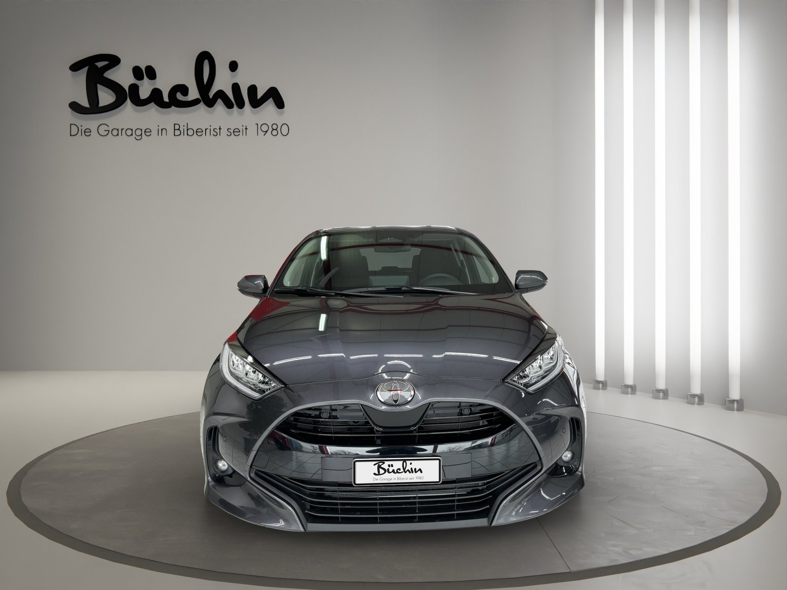TOYOTA Yaris 1.5 Trend e-CVT, Voll-Hybrid Benzin/Elektro, Neuwagen, Automatik - 2