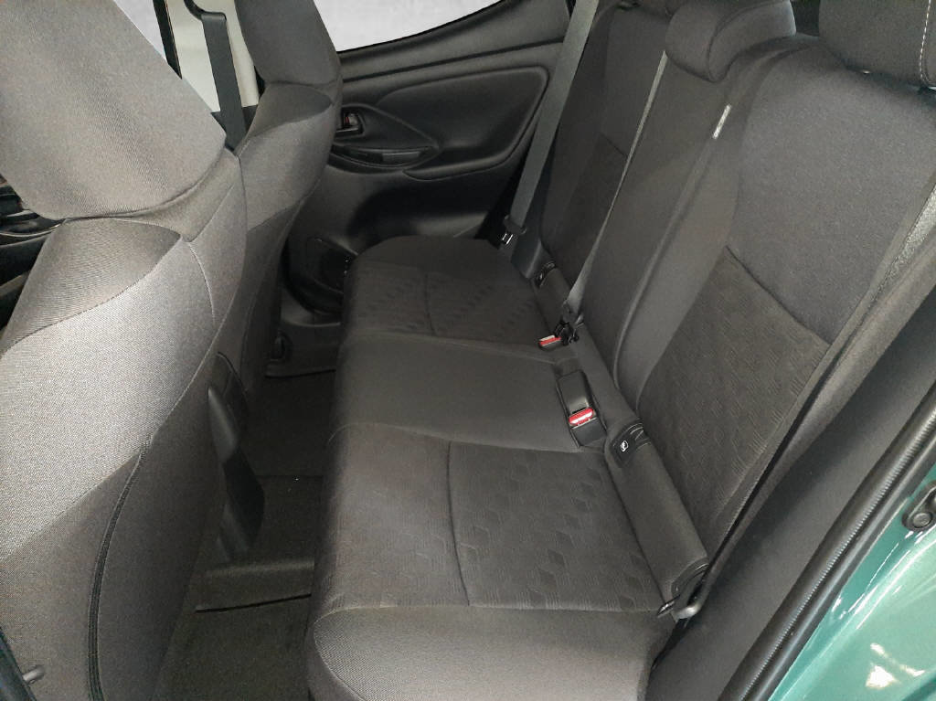 TOYOTA Yaris 1.5 VVT-i HSD Trend, Hybride Intégral Essence/Électricité, Voiture nouvelle, Automatique - 5