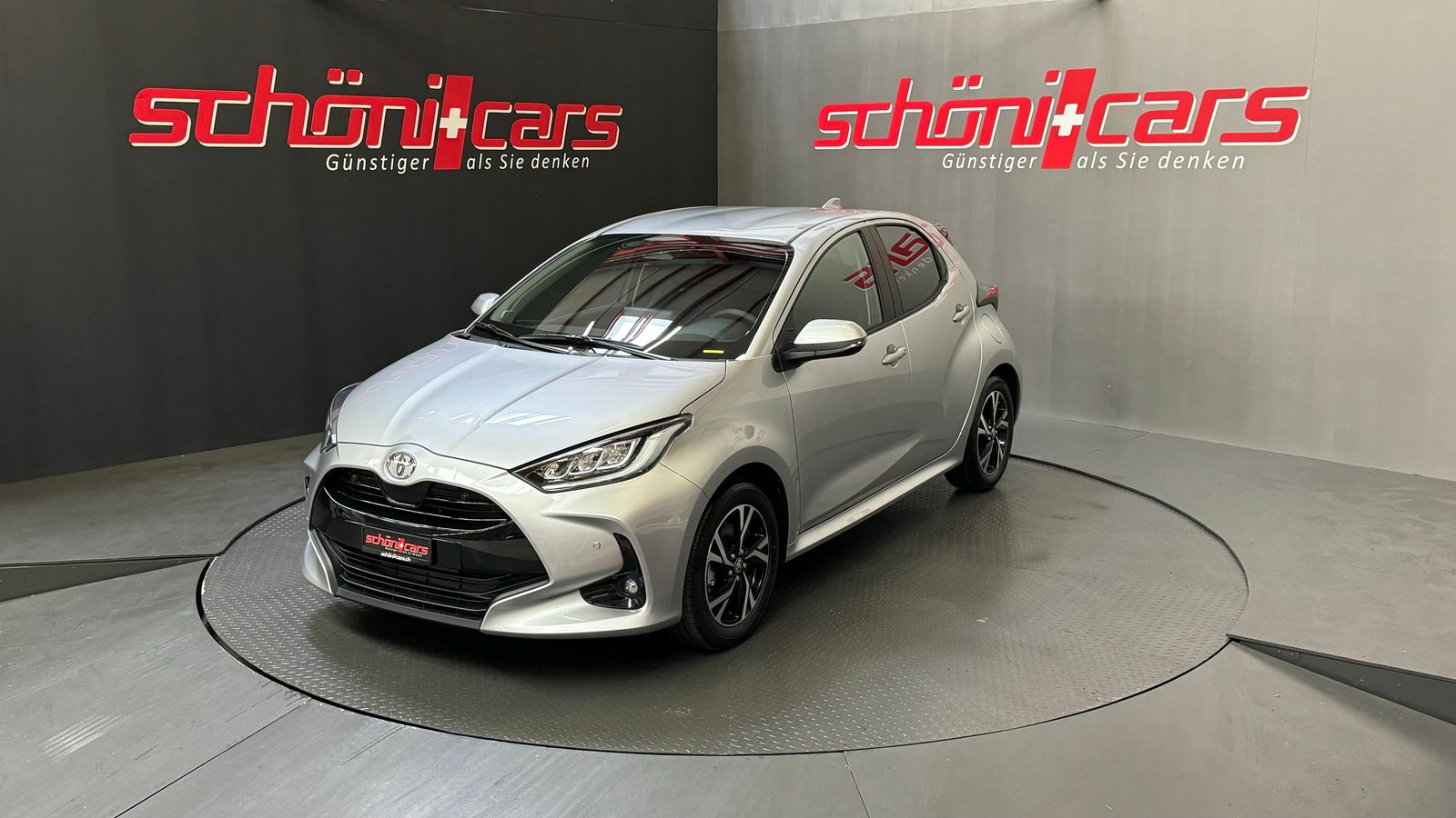 TOYOTA Yaris 1.5 Trend e-CVT, Hybride Integrale Benzina/Elettrica, Auto nuove, Automatico - 2