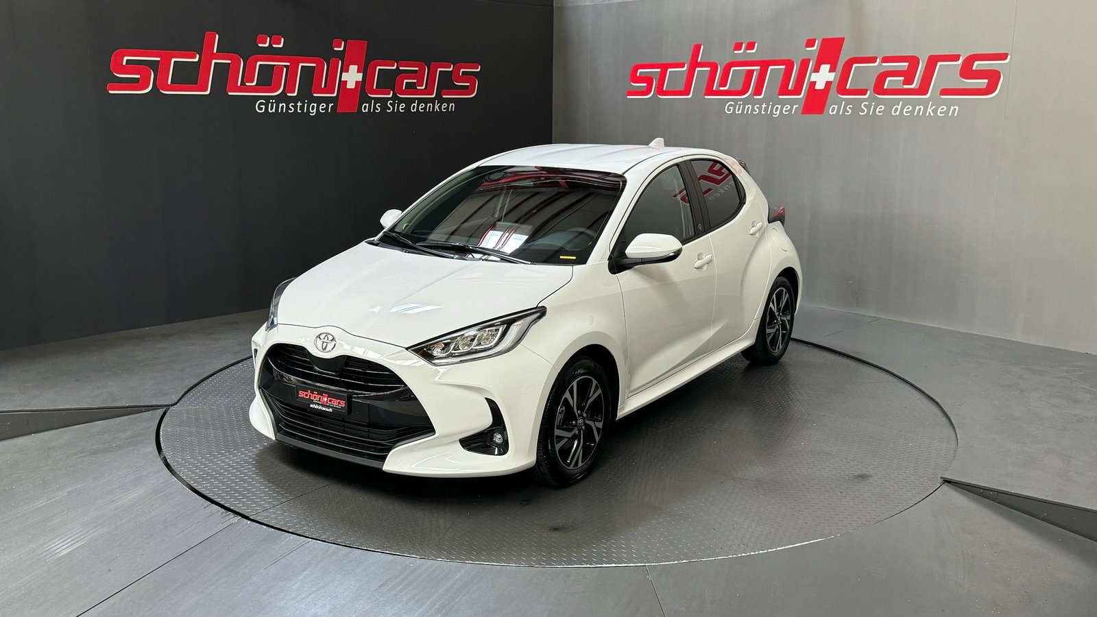 TOYOTA Yaris 1.5 Trend e-CVT, Voll-Hybrid Benzin/Elektro, Neuwagen, Automatik - 2