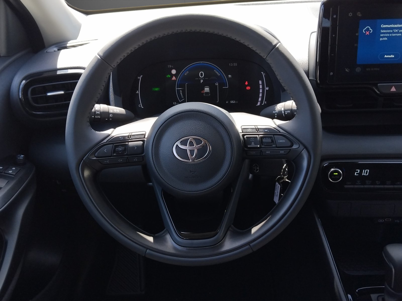 TOYOTA Yaris 1.5 Comfort e-CVT, Hybride Integrale Benzina/Elettrica, Auto nuove, Automatico - 7