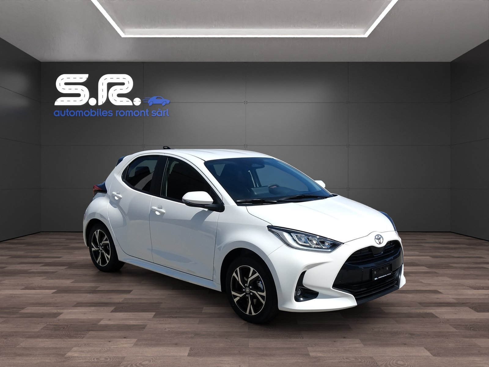 TOYOTA Yaris 1.5 Comfort e-CVT, Voll-Hybrid Benzin/Elektro, Neuwagen, Automatik
