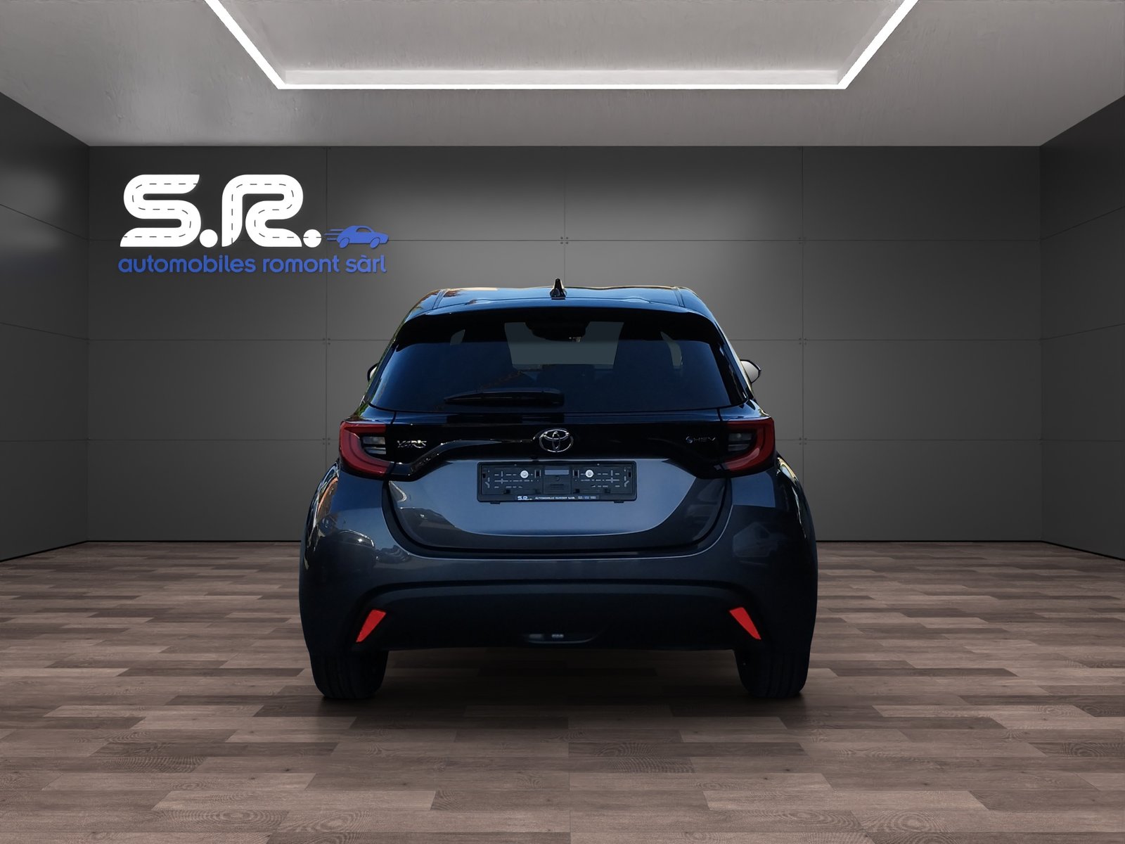 TOYOTA Yaris 1.5 Comfort e-CVT, Voll-Hybrid Benzin/Elektro, Neuwagen, Automatik - 2