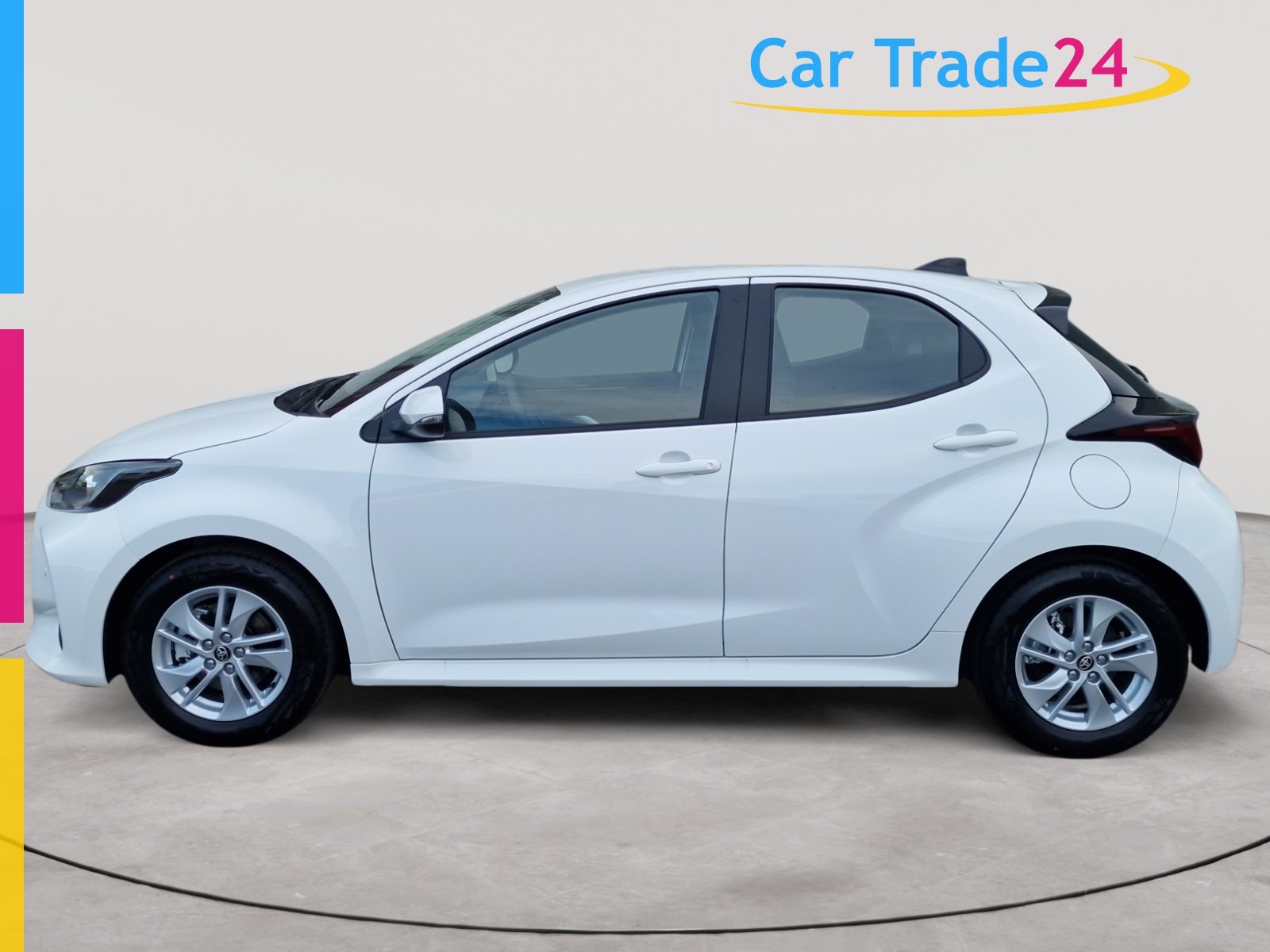 TOYOTA Yaris 1.5 Active Drive e-CVT, Full-Hybrid Petrol/Electric, New car, Automatic - 5