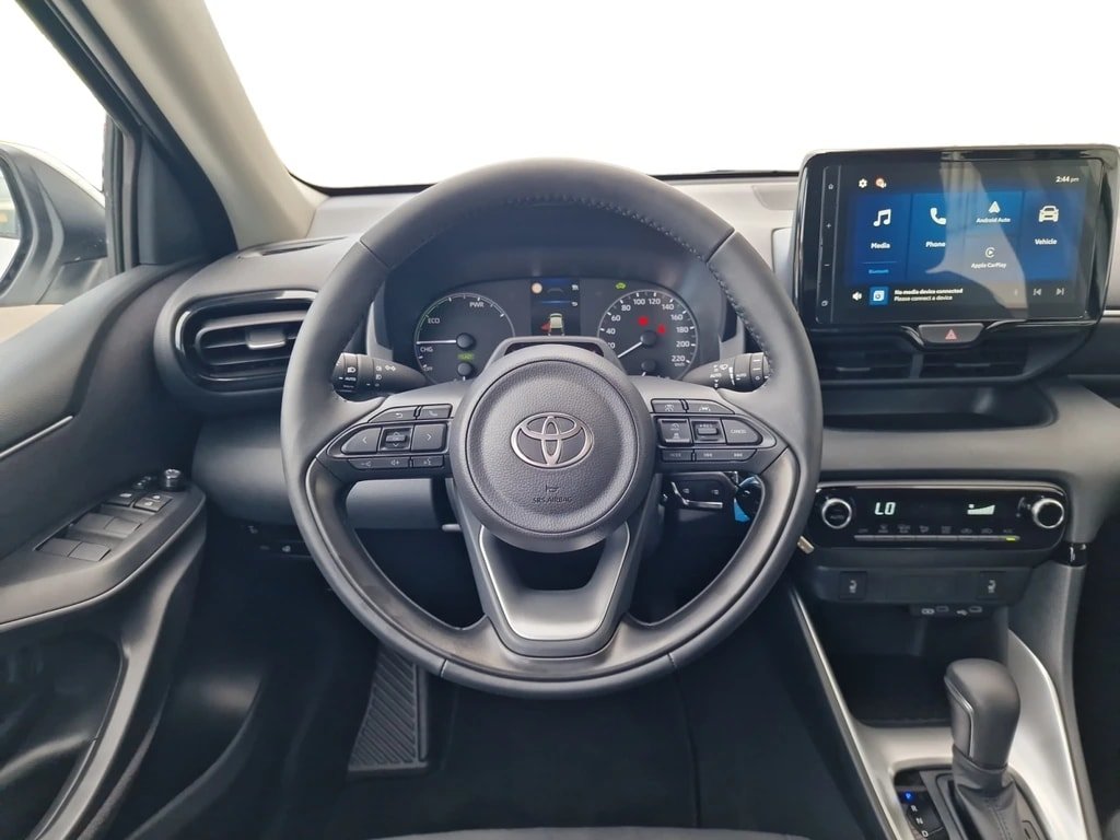 TOYOTA Yaris 1.5 Comfort e-CVT, Voll-Hybrid Benzin/Elektro, Neuwagen, Automatik - 3