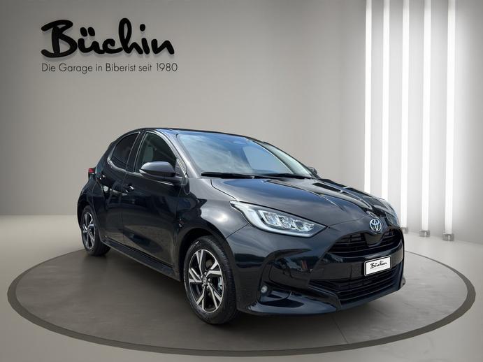 TOYOTA Yaris 1.5 Trend e-CVT, Voll-Hybrid Benzin/Elektro, Neuwagen, Automatik
