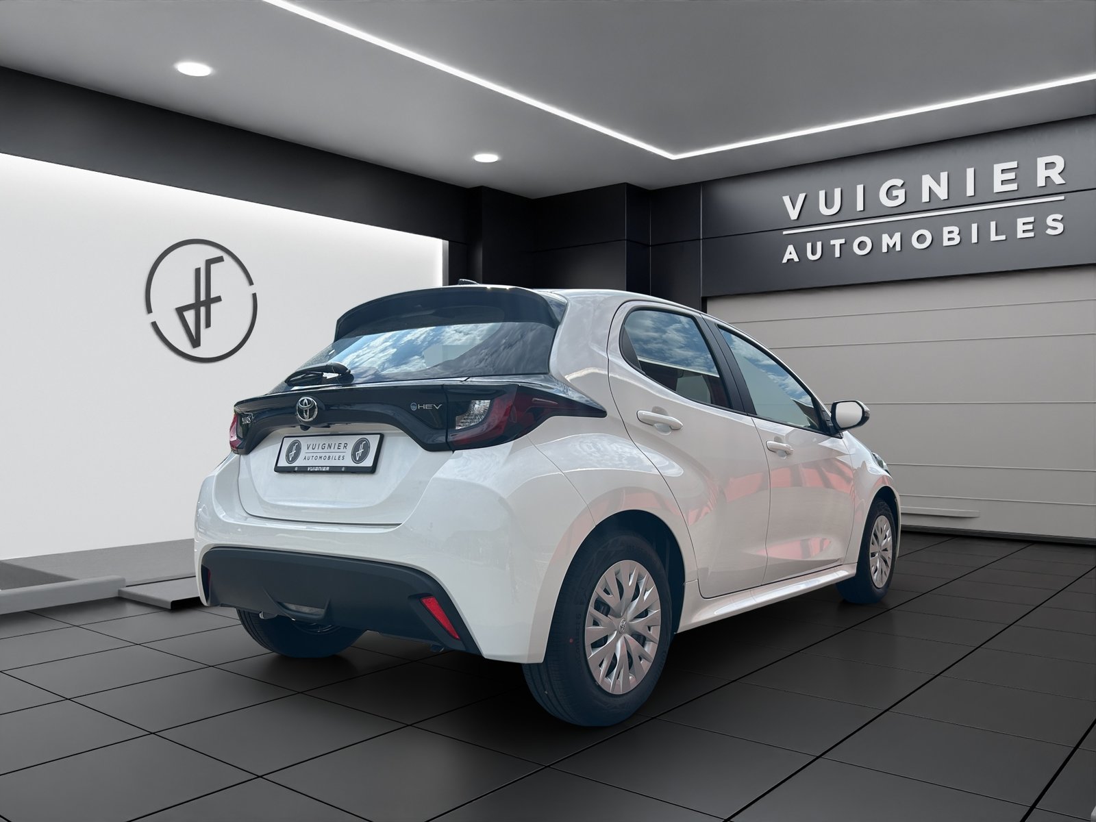 TOYOTA Yaris 1.5 Comfort e-CVT, Voll-Hybrid Benzin/Elektro, Neuwagen, Automatik - 5