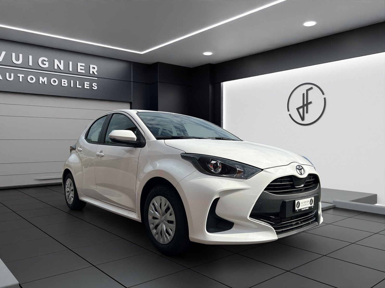 TOYOTA Yaris 1.5 Comfort e-CVT, Voll-Hybrid Benzin/Elektro, Neuwagen, Automatik - 7