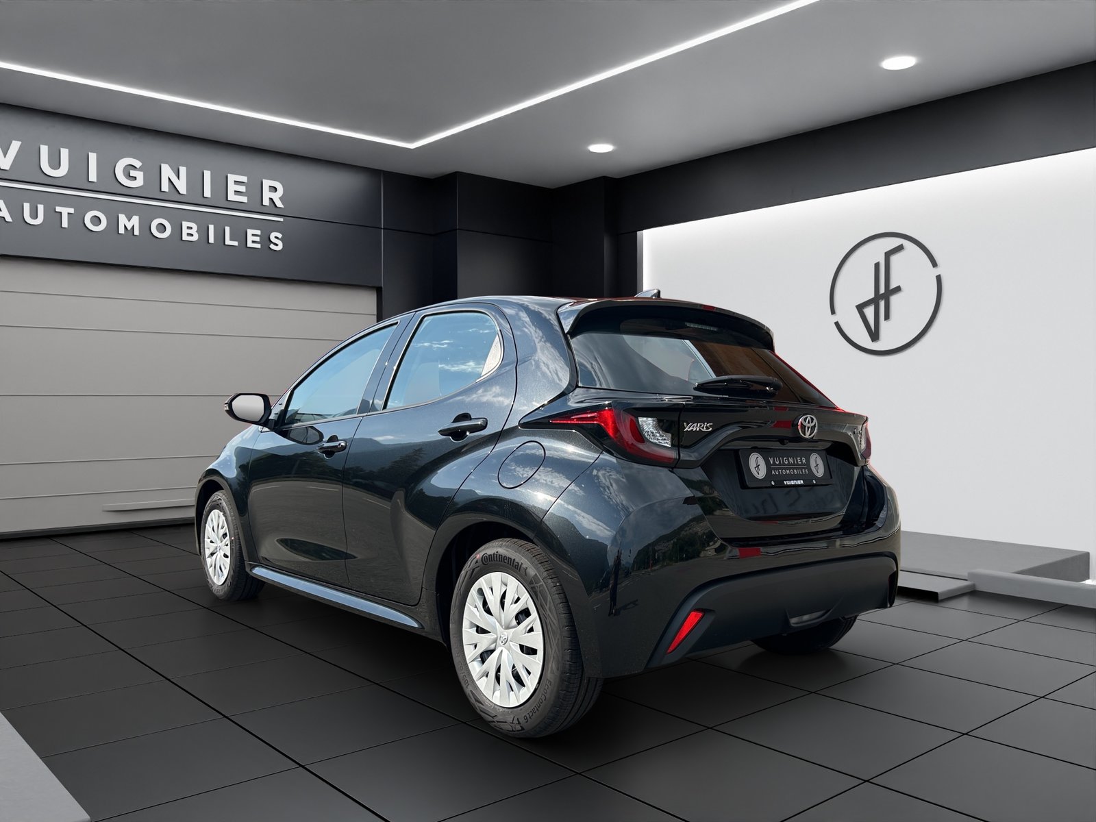 TOYOTA Yaris 1.5 Comfort e-CVT, Voll-Hybrid Benzin/Elektro, Neuwagen, Automatik - 3