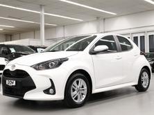 TOYOTA Yaris 1.5 Active Drive e-CVT, Full-Hybrid Petrol/Electric, New car, Automatic - 3