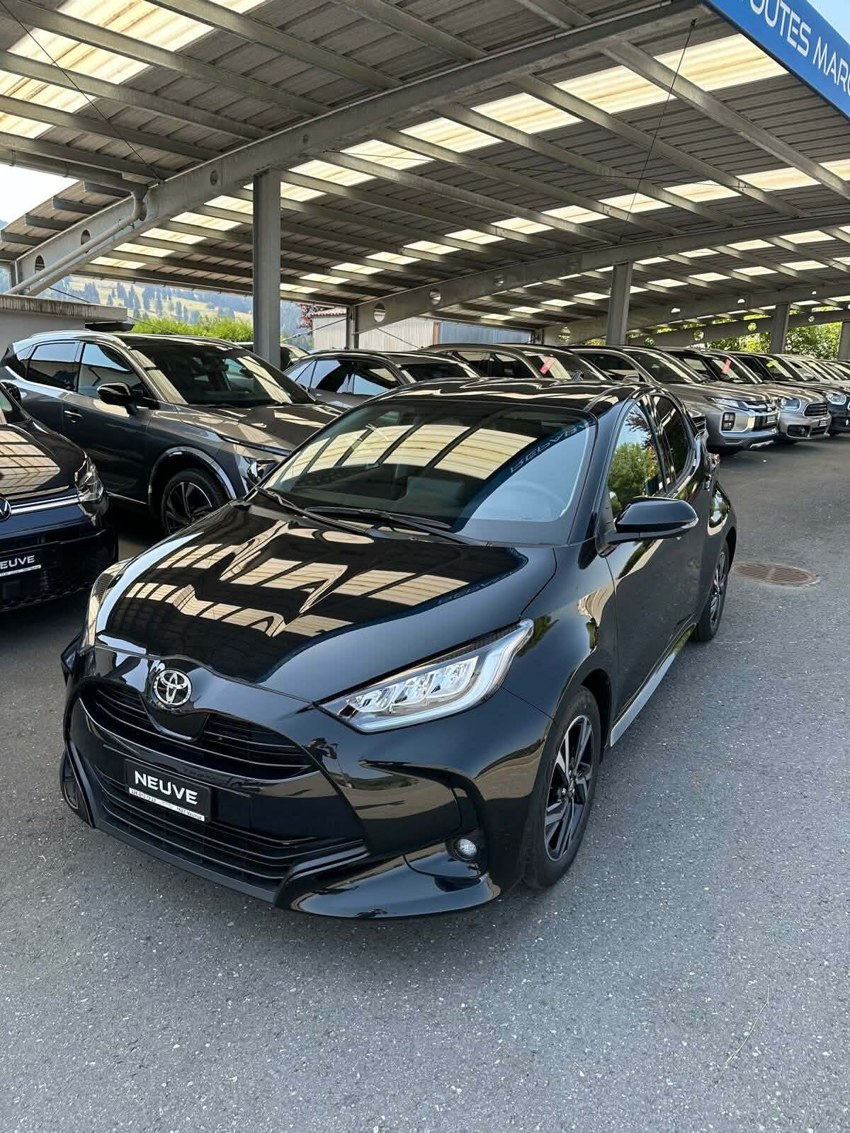 TOYOTA Yaris 1.5 Trend e-CVT