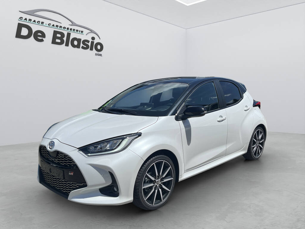 TOYOTA Yaris 1.5 VVT-i HSD GR Sport, Hybride Intégral Essence/Électricité, Voiture nouvelle, Automatique - 3