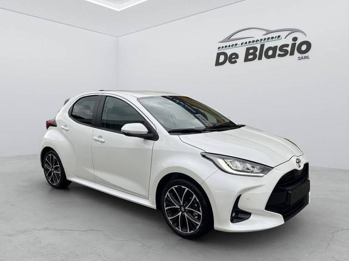 TOYOTA Yaris 1.5 VVT-i HSD Trend, Hybride Integrale Benzina/Elettrica, Auto nuove, Automatico