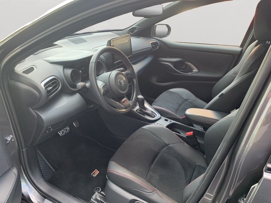 TOYOTA Yaris 1.5 GR Sport e-CVT, Hybride Integrale Benzina/Elettrica, Occasioni / Usate, Automatico - 7