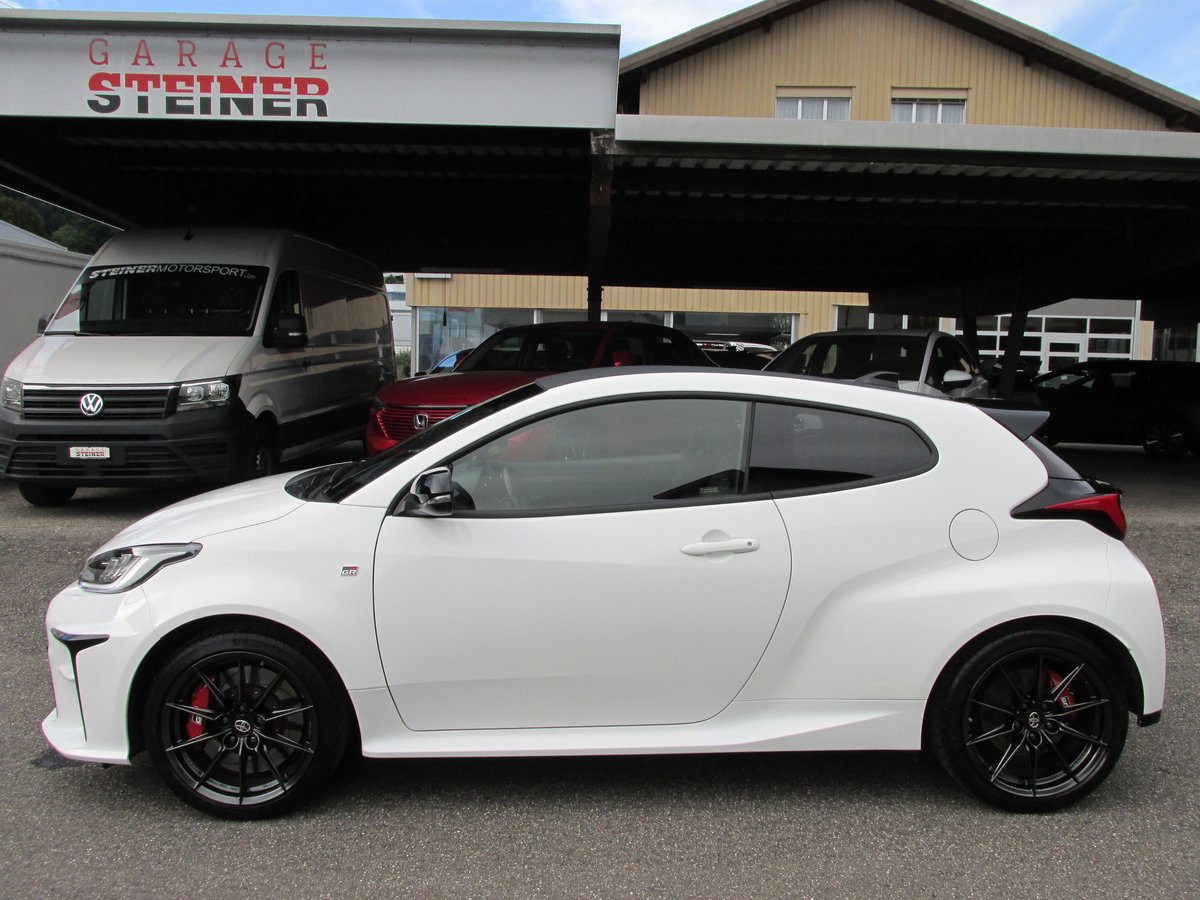 TOYOTA Yaris 1.6 GR Sport, Benzin, Occasion / Gebraucht, Handschaltung - 3