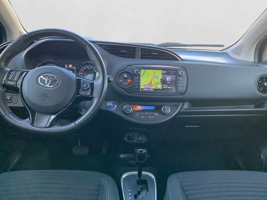 TOYOTA Yaris 1.5 VVT-i Hybrid Trend e-CVT, Hybride Intégral Essence/Électricité, Occasion / Utilisé, Automatique - 7